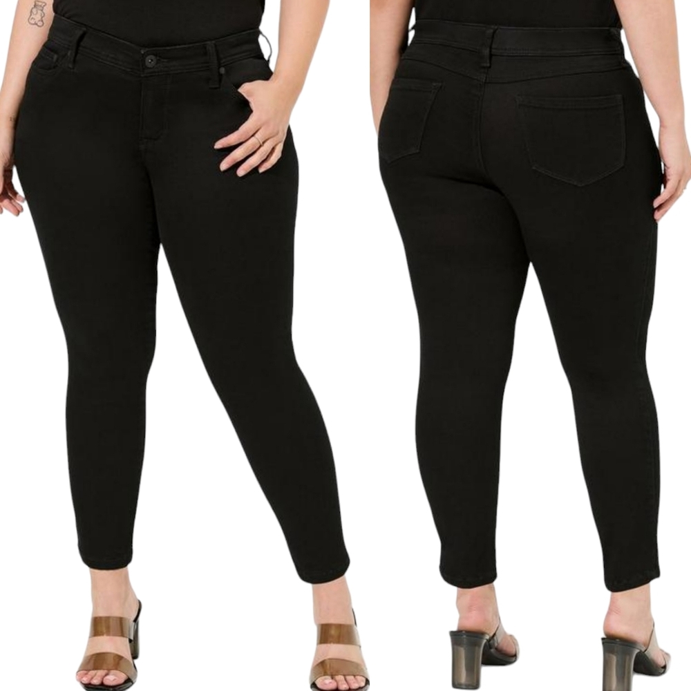 Torrid Extra Short 30XS Luxe Skinny Jean Sateen Stretch Black